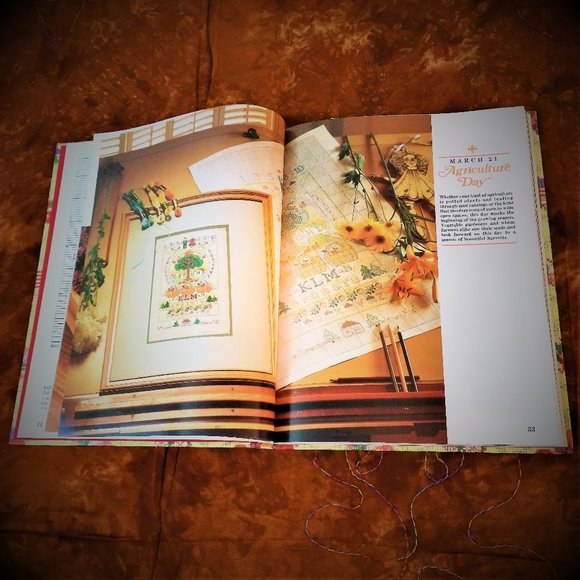 Holidays In Cross Stitch 1990 Vanessa-Ann Collecti - Picture 5 of 16